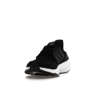 adidas Ultra Boost 22 Black White