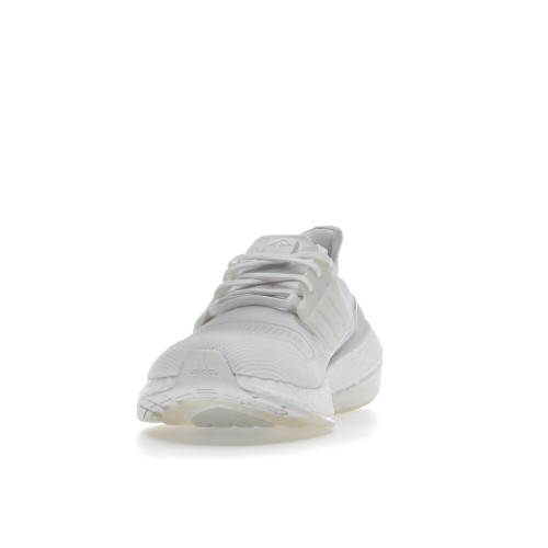 Кроссы adidas Ultra Boost 22 Triple White - мужская сетка размеров