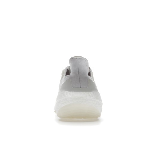 Кроссы adidas Ultra Boost 22 Triple White - мужская сетка размеров