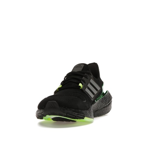 Кроссы adidas Ultra Boost 22 Black Iron Metallic Beam Green - мужская сетка размеров
