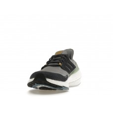 Кроссовки adidas Ultra Boost 22 Halo Silver