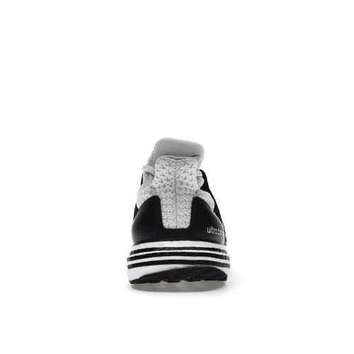 Кроссы adidas Ultra Boost 5.0 DNA White Black Heel Stripes - мужская сетка размеров
