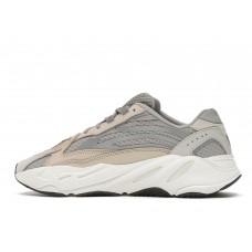 Кроссовки adidas Yeezy Boost 700 V2 Cream