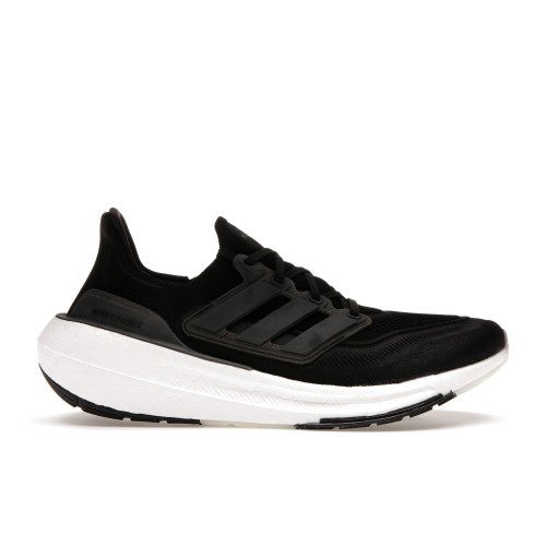 Кроссы adidas Ultra Boost Light Core Black White - мужская сетка размеров