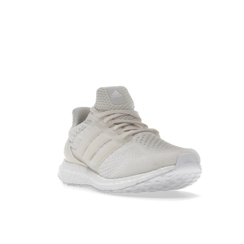 Кроссы adidas Ultra Boost 5.0 DNA Chalk White - мужская сетка размеров