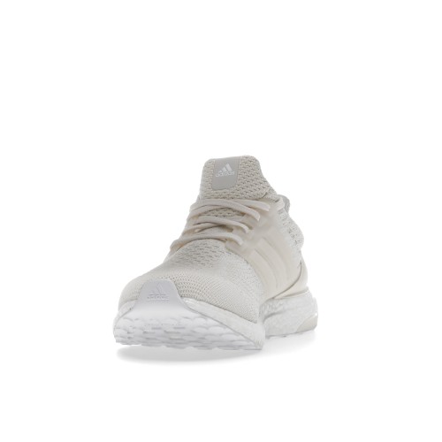 Кроссы adidas Ultra Boost 5.0 DNA Chalk White - мужская сетка размеров