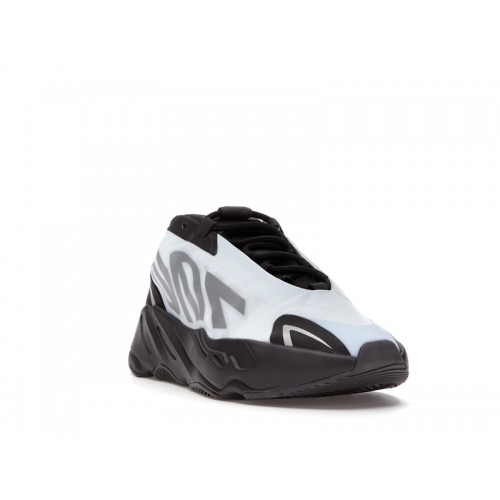 Кроссы adidas Yeezy Boost 700 MNVN Blue Tint - мужская сетка размеров