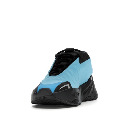 Кроссы adidas Yeezy Boost 700 MNVN Bright Cyan - мужская сетка размеров