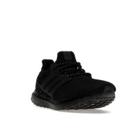 Кроссовки adidas Ultra Boost DNA Pharrell x Parley Black Future