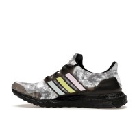 adidas Ultra Boost Sky Tint Black