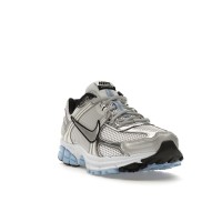 Женские кроссовки Nike Zoom Vomero 5 Metallic Silver Blue Tint (W)