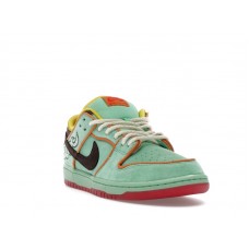 Nike SB Dunk Low Rodeo Tourmaline