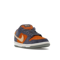 Кроссовки Nike SB Dunk Low Light Carbon Monarch