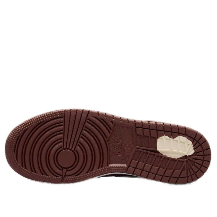 Air Jordan 1 Low GS Bread, Butter, & Sole - подростковая сетка размеров Air Jordan 1 Low GS Bread, Butter, & Sole - подростковая сетка размеров