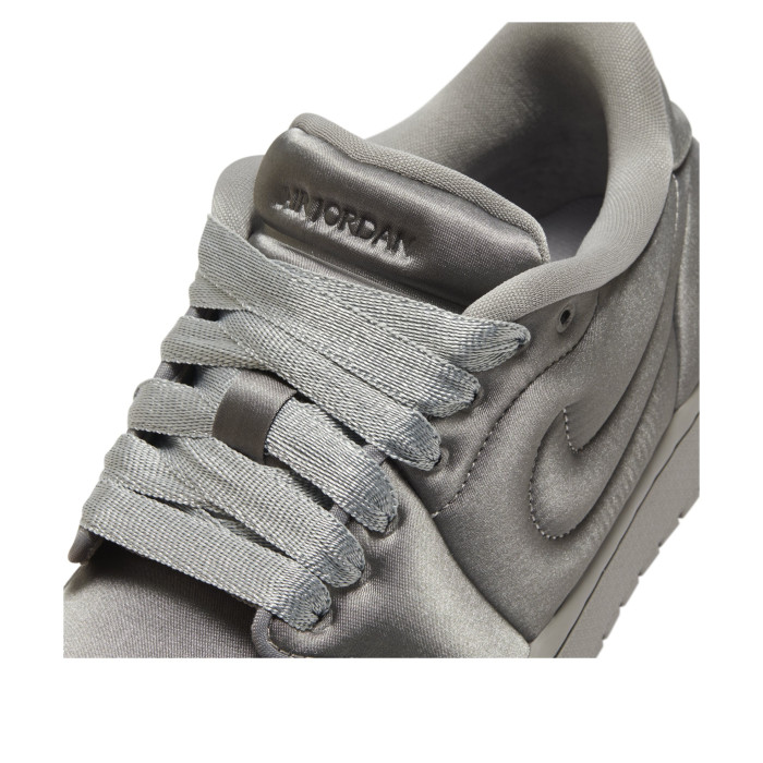 Wmns Air Jordan 1 Low Method of Make Satin Grey - женская сетка размеров Wmns Air Jordan 1 Low Method of Make Satin Grey - женская сетка размеров