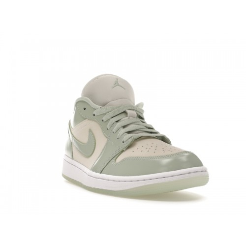 Wmns Air Jordan 1 Low SE Seafoam Sail - женская сетка размеров