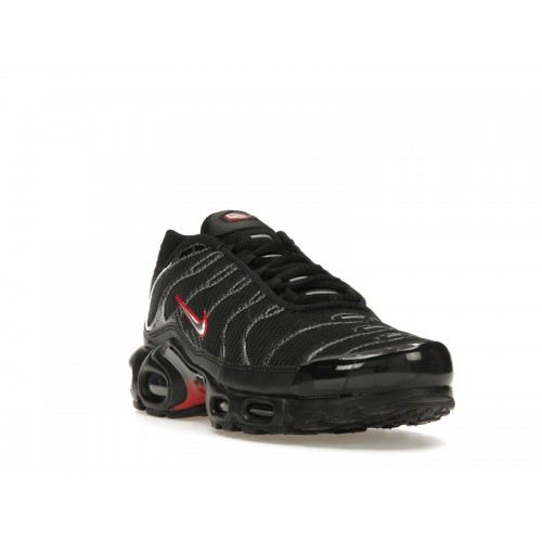 Кроссы Nike Air Max Plus Black University Red Metallic Silver - мужская сетка размеров