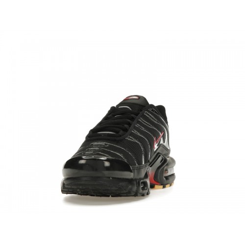 Кроссы Nike Air Max Plus Black University Red Metallic Silver - мужская сетка размеров