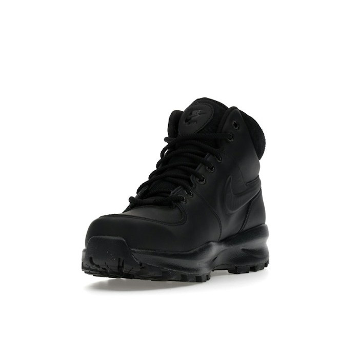 Nike Manoa Leather Triple Black - мужская сетка размеров Nike Manoa Leather Triple Black - мужская сетка размеров