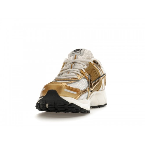 Кроссы Nike Zoom Vomero 5 Metallic Gold (W) - женская сетка размеров