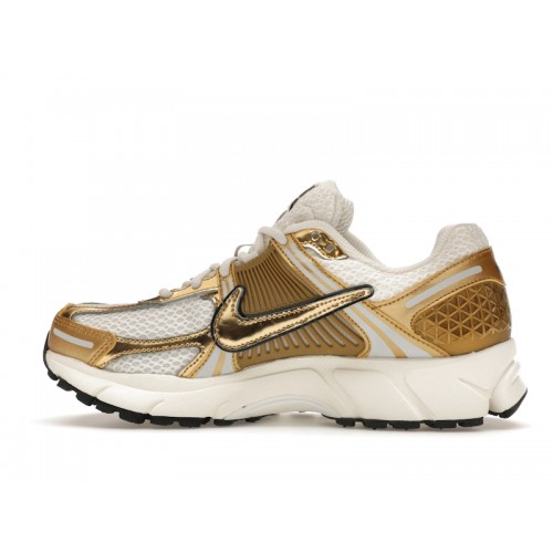 Кроссы Nike Zoom Vomero 5 Metallic Gold (W) - женская сетка размеров