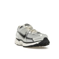 Кроссовки Nike Zoom Vomero 5 Chrome