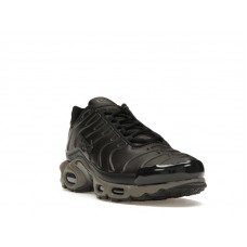 Nike Air Max Plus Premium Paris