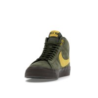 Кроссовки Nike SB Zoom Blazer Mid Antihero Skateboards