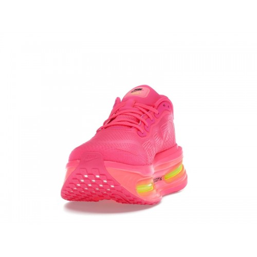 Nike Vomero Premium Hyper Pink (W) - женская сетка размеров