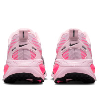 Nike Vomero 18 Pink Foam Hyper Pink Black