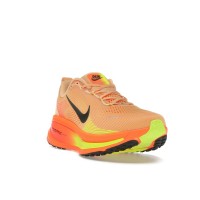Nike Vomero 18 Orange Chalk Black Volt