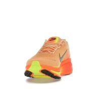 Nike Vomero 18 Orange Chalk Black Volt