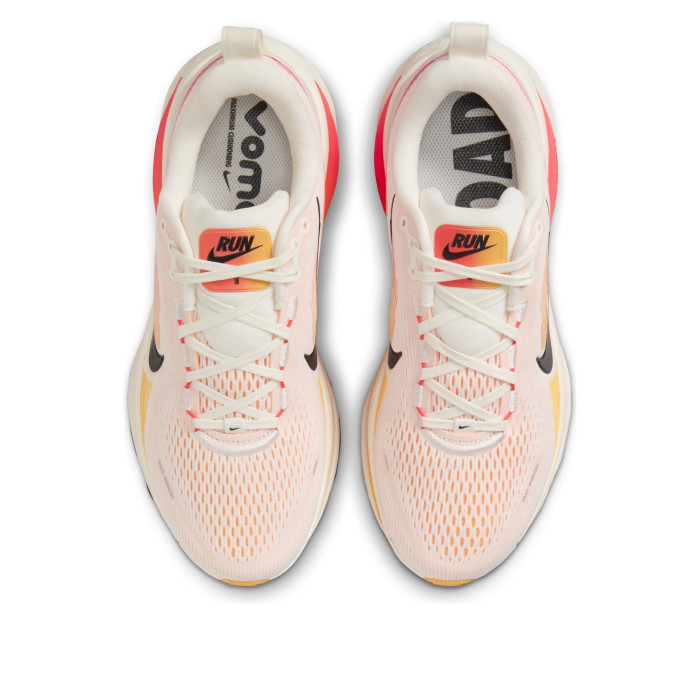 Nike Wmns Vomero 18 Sail Bright Crimson - женская сетка размеров Nike Wmns Vomero 18 Sail Bright Crimson - женская сетка размеров