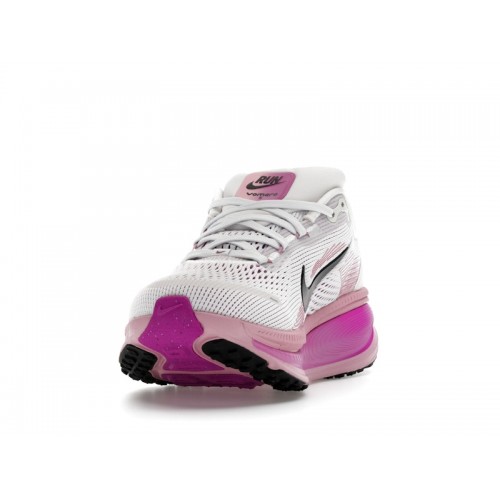Nike Vomero 18 White Elemental Pink Red Plum (W) - женская сетка размеров Nike Vomero 18 White Elemental Pink Red Plum (W) - женская сетка размеров