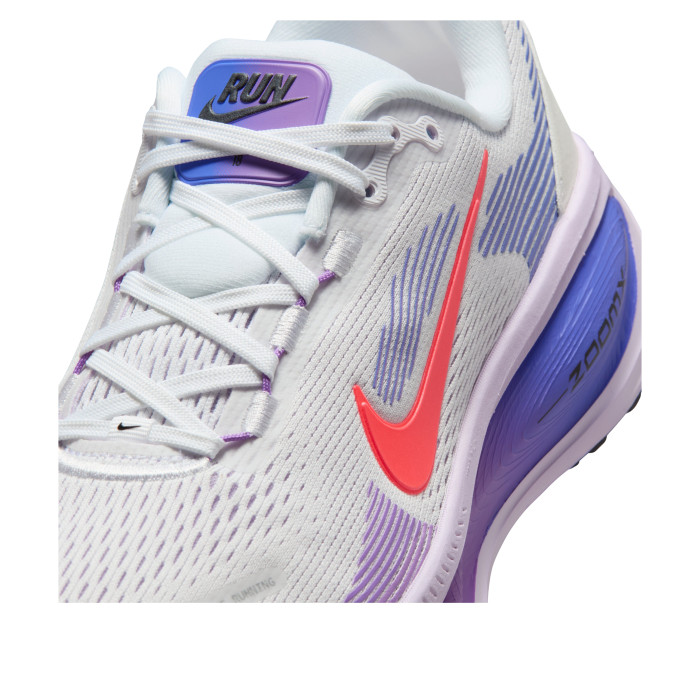 Nike Wmns Vomero 18 White Violet Mist - женская сетка размеров Nike Wmns Vomero 18 White Violet Mist - женская сетка размеров