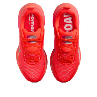 Женские Nike Vomero 18 Bright Crimson Hyper Pink (W)