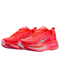 Женские Nike Vomero 18 Bright Crimson Hyper Pink (W)