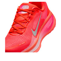 Женские Nike Vomero 18 Bright Crimson Hyper Pink (W)