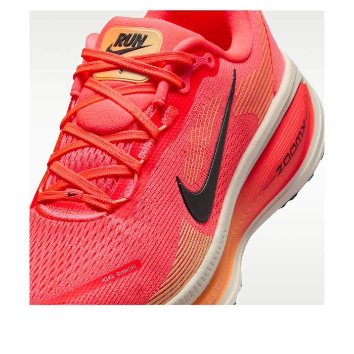 Nike Wmns Vomero 18 Hot Lava Chalk - женская сетка размеров Nike Wmns Vomero 18 Hot Lava Chalk - женская сетка размеров