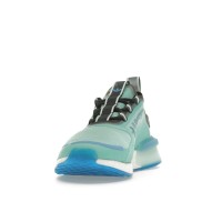 adidas NMD R1 V3 Halo Infinite