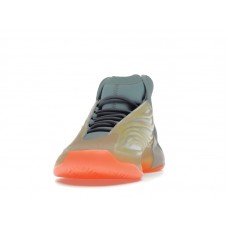 Кроссовки adidas Yeezy QNTM Hi-Res Coral