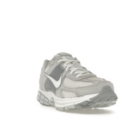 Женские Nike Zoom Vomero 5 Pure Platinum Platinum Tint Wolf Grey Summit White (W)