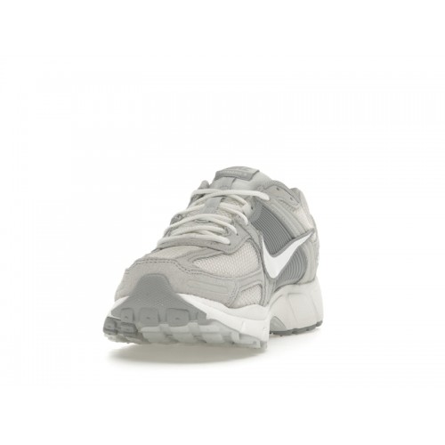 Nike Zoom Vomero 5 Pure Platinum Platinum Tint Wolf Grey Summit White (W) - женская сетка размеров