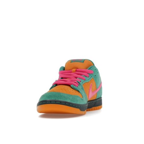 Nike SB Dunk Low Green Noise Watermelon - мужская сетка размеров
