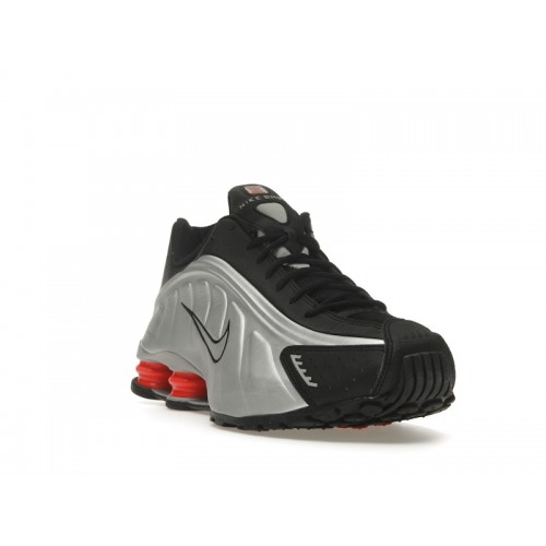 Кроссы Nike Shox R4 Black Metallic Silver (2025) - мужская сетка размеров