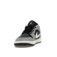Jordan 1 Low Light Smoke Grey Off Noir