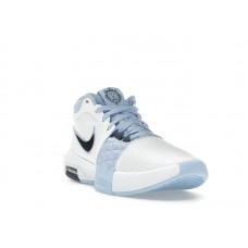 Nike LeBron Witness 8 UNC