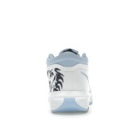Nike LeBron Witness 8 UNC