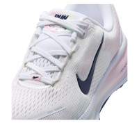 Подростковые Nike Vomero 18 White Barely Green Navy (GS)