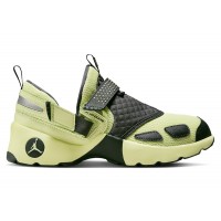 Женские кроссовки Jordan Trunner LX Luminous Green (W)